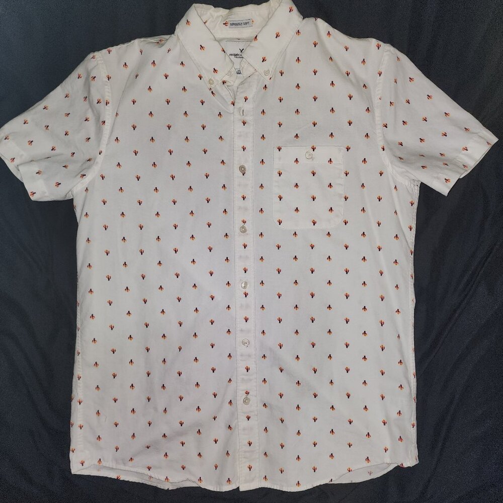 American Eagle White cactus seriously soft Button Down Shirt medium Short Sleeve